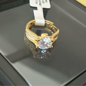 VELLUTO Gold STYLE GRA report included. Adjustable Fancy shape graded excellent!